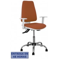 PIQUERAS Y CRESPO Silla Elche blanca asincro bali marron brazos regulables ruedas de parque