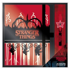 SET DE PAPELERÍA Y BOLÍGRAFO STRANGER THINGS CERDÁ 2700000873 (Espera 4 dias)