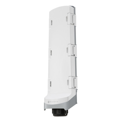 SWITCH DE EXTERIOR MIKROTIK CSS606-1G-2Gi-3S+OUT