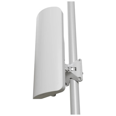 MikroTik mANTBox ax 15s WiFi6 1xGbE 1x2.5G SFP Out
