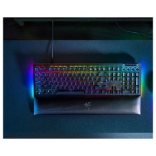 TECLADO RAZER BLACKWIDOW V4 GREEN SWITCH (USA) (RZ03-04690100-R3M1) (Espera 4 dias)