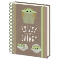 CUADERNO ESPIRAL MANDALORIAN CUTEST IN THE GALAXY PYRAMID INTERNATIONAL REDSTRING SR73255 (Espera 4 dias)